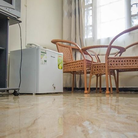 ジンジャ サファリ ホテル エクステリア 写真